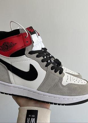 Стильные женские кроссовки nike air jordan 1 high grey red, кожаные и удобные 39