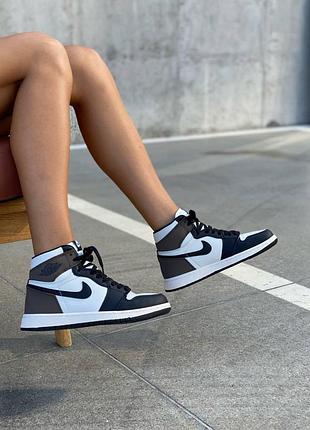 Женские кроссовки nike air jordan 1 high для женщин кроссы найк аир джордан удобные кожаные черно-белые 44