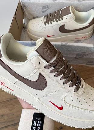Кросівки nike air force low білі шкіряні жіночі повсякденні та стильні найк 43