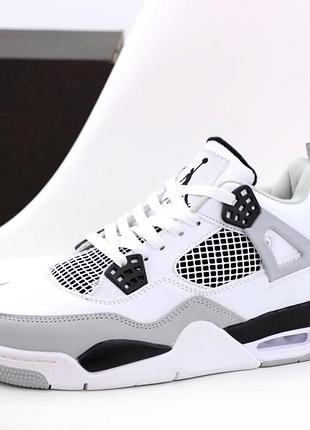 Чоловічі кросівки nike air jordan retro 4 білі для чоловіків шкіряні джордани стильні зручні