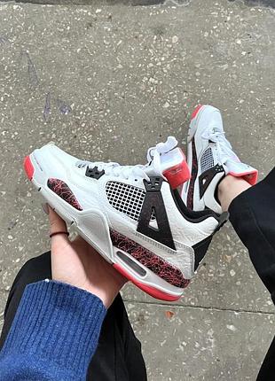 Чоловічі кросівки nike air jordan 4 retro білі преміальні та сучасні кроси джордан 4 white 44