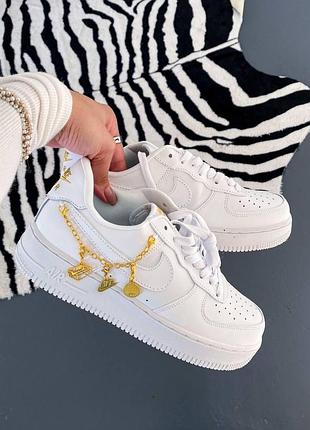 Женские кроссовки nike air force 1 кроссы найк аир форс женские белые кожаные для женщин повседневные удобные 41