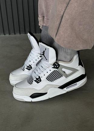 Жіночі кросівки nike air jordan retro 4 кроси найк шкіряні білі зручні для жінок повсякденні