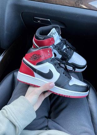 Женские кроссовки nike air jordan 1 high red black white, спортивные и удобные кроссы найк джордан