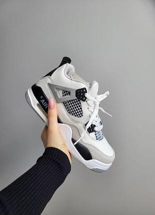 Женские кроссовки nike air jordan retro 4 серые стильные и удобные найк 42