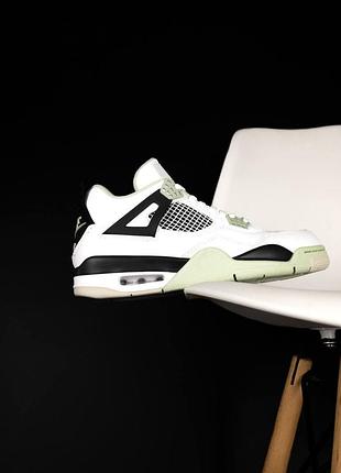Мужские кроссовки nike air jordan 4 retro белые культовые и прочные кроссы джордан 4 white