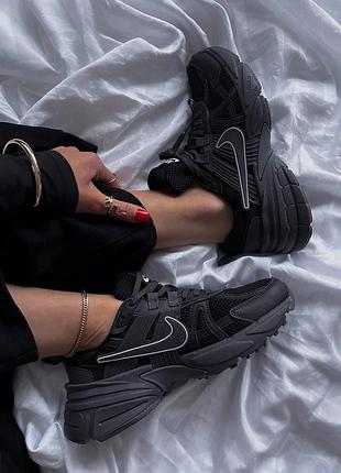 Жіночі кросівки nike v2k runtekk для жінок найк в2к рантек зручні трендові