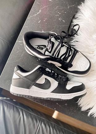 Кроссы nike sb dunk low для мужчин черно-белые кожа модные 38