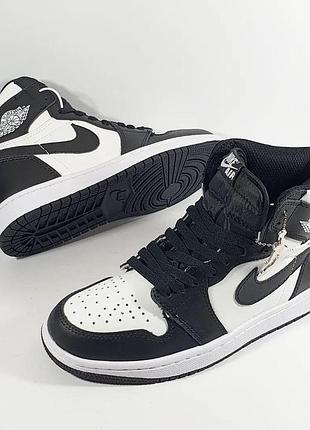 Мужские кроссовки nike air jordan 1 high черно-белые для мужчин найк джорданы кожаные стильные с логотипом 44