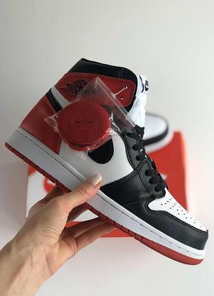 Кроссовки nike air jordan 1 high для мужчин кожа найк повседневные удобные черно-белые 44