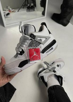 Жіночі кросівки nike air jordan retro 4 кроси найк для жінок шкіряні зручні повсякденні білі найки