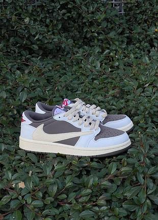 Жіночі кросівки nike air jordan low для жінок найки аир джордан лоу шкіряні зручні повсякденні
