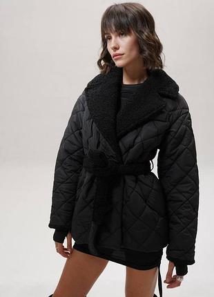Куртка женская короткая теплая с меховым воротником 70 см m-l