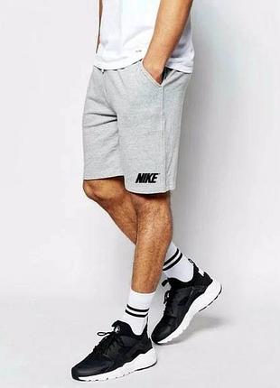 Мужские спортивные шорты nike серые найк