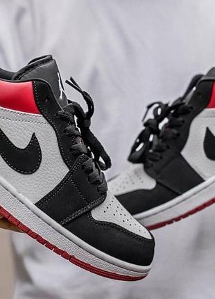 Женские кроссовки nike air jordan low бело-черные для женщин найки аир джордан лоу кожа удобные повседневные 44
