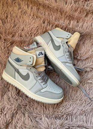 Женские кроссовки nike air jordan 1 high grey, современные и удобные 39