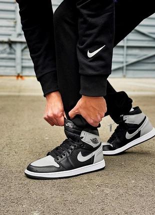 Мужские кроссовки nike air jordan 1 high черно-белые кожа найк повседневные удобные для мужчин 41