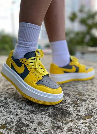 Женские кроссовки nike air jordan low удобные стильные кожаные повседневные для женщин найк джордан 38