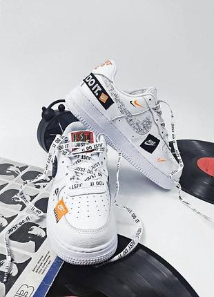 Женские кроссовки nike air force 1 low белые, идеальное сочетание стиля и удобства найк аир форс 1 лоу 37