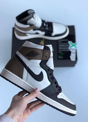 Чоловічі кросівки nike air jordan 1 high чорні-білі для чоловіків найк зручні шкіряні джорданы повсякденні русский: мужские кросс