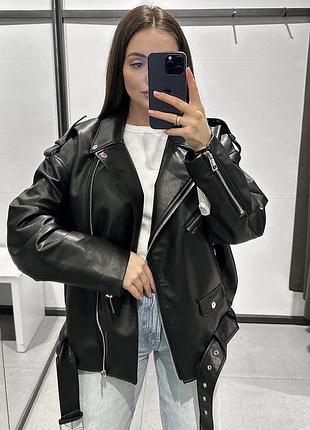 Курточка zara бойфренд