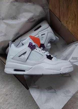 Жіночі кросівки nike air jordan retro 4 кроси найк білі зручні шкіряні для жінок повсякденні