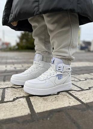 Белые зимние женские кроссовки nike air force utility, стильные и теплые кроссовки найк 44