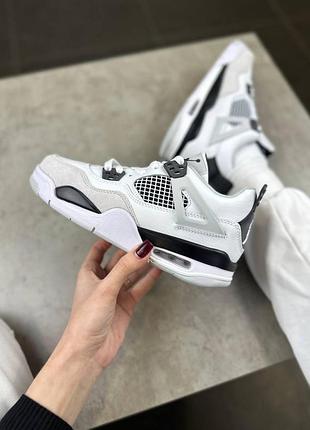 Женские кроссовки nike air jordan retro 4 белые комфортные и модные найк