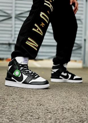Кожаные женские кроссовки nike dunk high black/white повседневные и модные найк 38