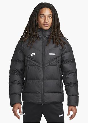 Пуховик чоловічий nike primaloft sportswear storm-fit windrunner air max black fn0244-010