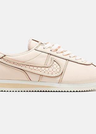 Женские кроссовки nike cortez розовые оригинальные 39