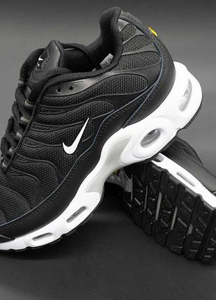 Жіночі кросівки nike air max tn чорно білі 37. розміри в наявності: 37, 38, 39, 40, 41.