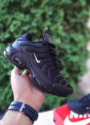 Жіночі літні кросівки nike air max tn plus чорні біла кома осінні кросівки найк тн для дівчини 41(26см)
