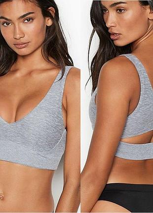 Victoria's secret размер s серый спортивный бюстгальтер топ виктория сикретс pink оригинал