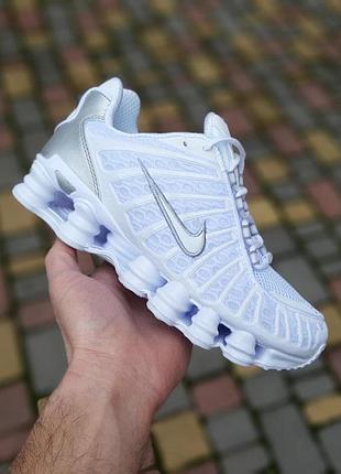 Жіночі літні кросівки nike shox tl white metallic білі круті весняні кросівки найк шокс новинка 40(25.5см)