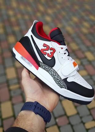 Чоловічі літні кросівки air jordan legacy білі з чорним та красним аір джордан чудової якості 44