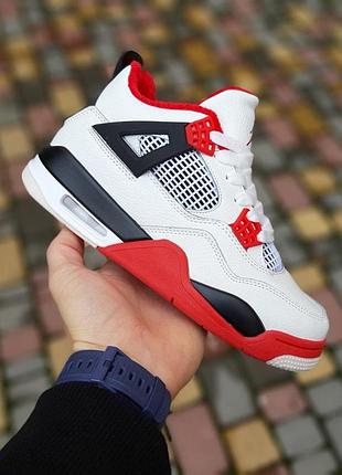 Теплі зимові шкіряні кросівки на хутрі nike air jordan білі з червоним високі жіночі зимові кросівки найк 38