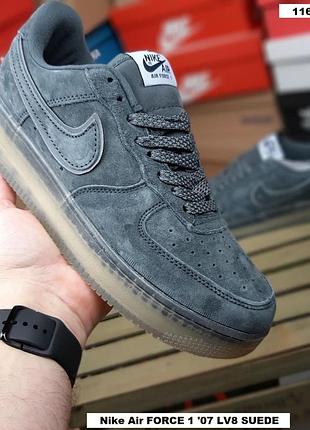 Кросівки чоловічі nike air force 1 07 lv8 suede сірі демісезонні замшеві найк аір форс 1 на весну, літо, осінь 43 (27.5см)