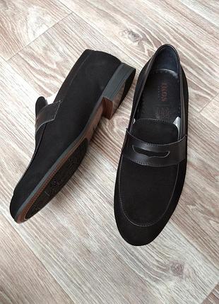 Чорні замшеві лофери 41 розмір