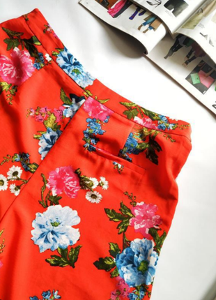 Шикарные летние брюки/кюлоты в цветочный принт от new look.4 фото