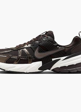 Urbanshop com ua кроссовки мужские nike v2k run brown/white hj4497-200 размеры запитуйте