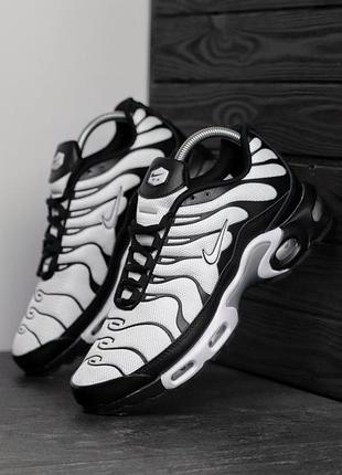 Кроссовки nike air max plus tn черные мужские 44