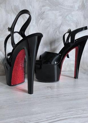 Стрипы pleaser 2-ка 39-40
