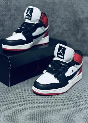 Кроссовки зимние nike jordan 4 retro кроссовки унисекс найк джордан ретро 4 кросовки джордан зима 36