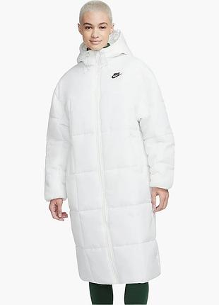 Urbanshop com ua парка жіноча nike sportswear classic puffer therma-fit loose hooded parka white fb7675-133 розміри запитуйте