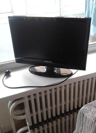 Телевизор samsung 22" (le22c350d1w) с пультом и документами, александрия