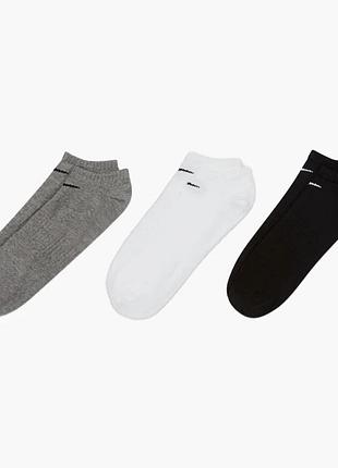 Шкарпетки чоловічі nike u nk everyday ltwt ns (3 пари, неутеплені) multi sx7678-964