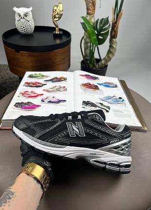 Мужские кроссовки new balance 1906r black silver white
