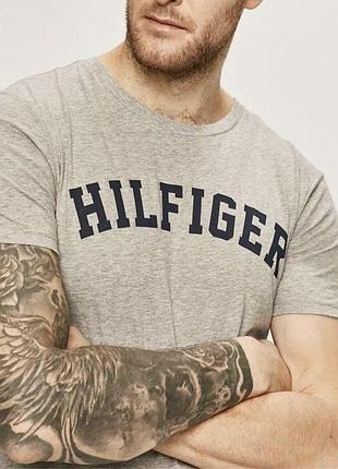 Футболка loys tommy hilfiger томмі хілфігер чорна нова якісна футболка loys з 100% бавовни xs