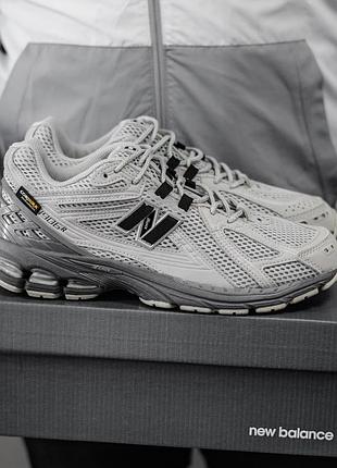 Мужские модные кроссовки new balance 1906r серые удобные из текстиля и кожи нью баланс демисезон фирменные комфортные для парней